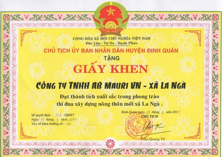Bằng-khen-thi-đua-xay-dựng-nong-thon-mới